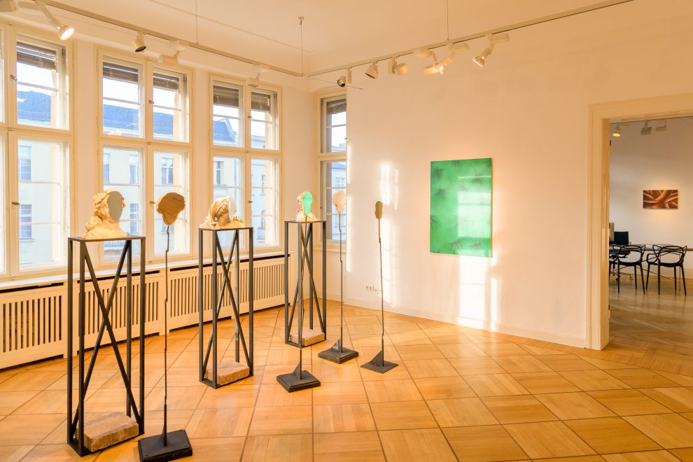 Yoga in der Galerie Schmalfuss Berlin